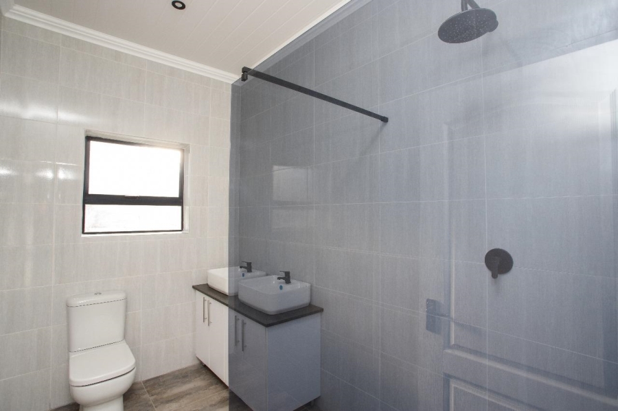 3 Bedroom Property for Sale in Island View Western Cape